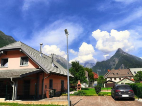 Apartment Pr' Štajercu with Free Onsite Parking